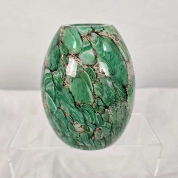 Westinghouse Hand Blown Glass Green Jade Swirl Lampshade 6" x 5" - Picture 1 of 6